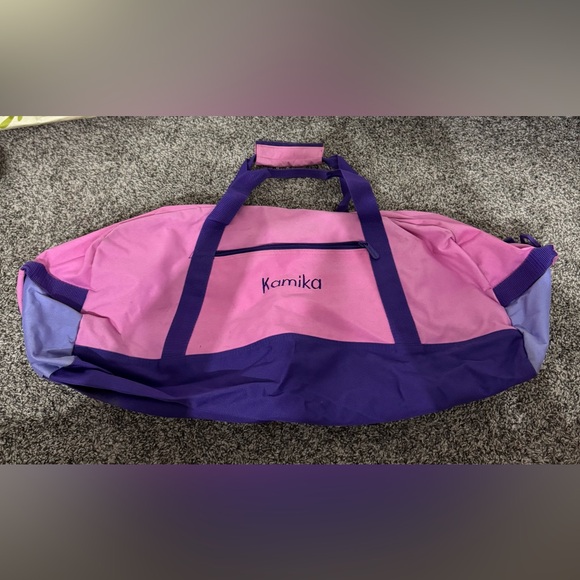 Embroidered Duffle bag - Picture 4 of 7